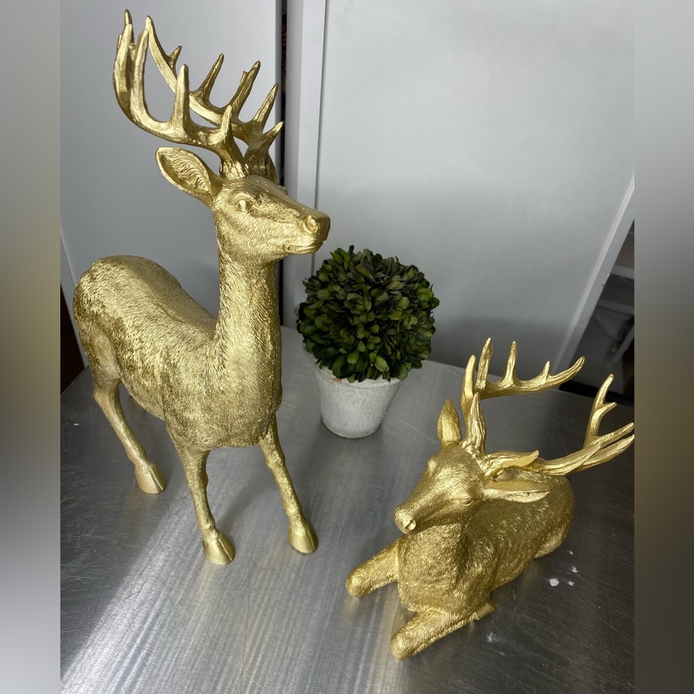 Resin Holiday Decorative Deer